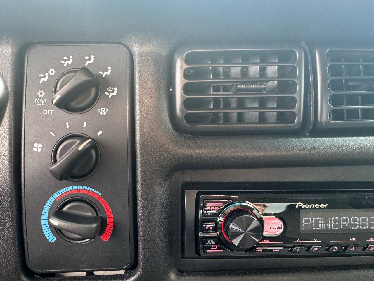 Used 2001 Dodge Ram 1500 Truck 2WD Regular Cab image 34