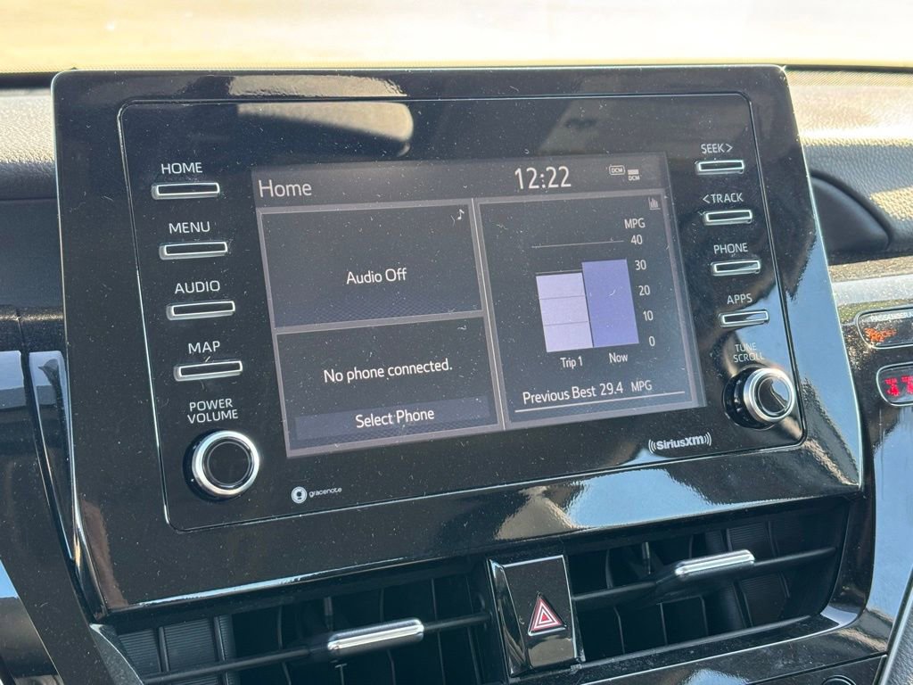 Used 2024 Toyota Camry SE image 17