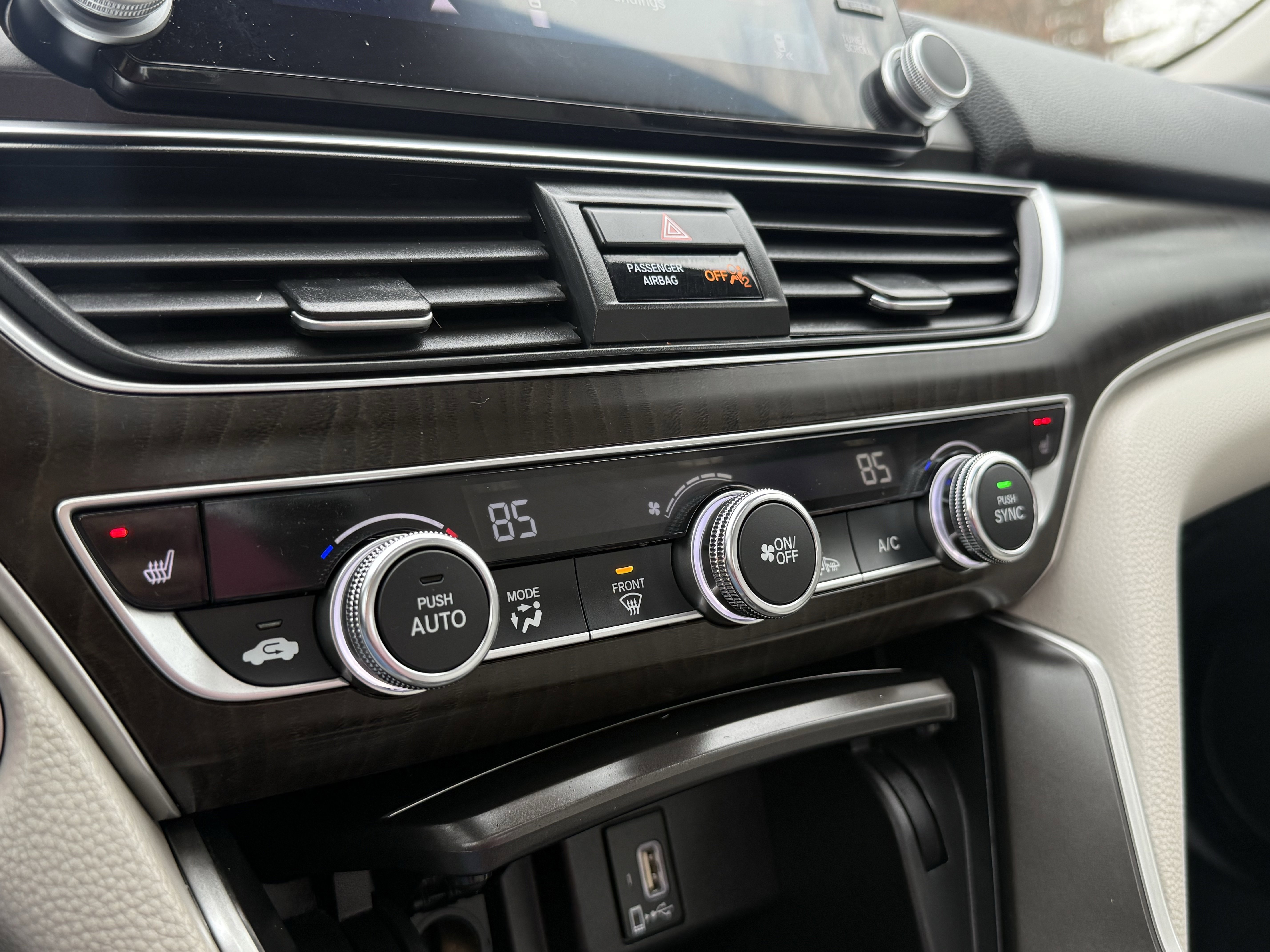 Used 2018 Honda Accord EX image 23