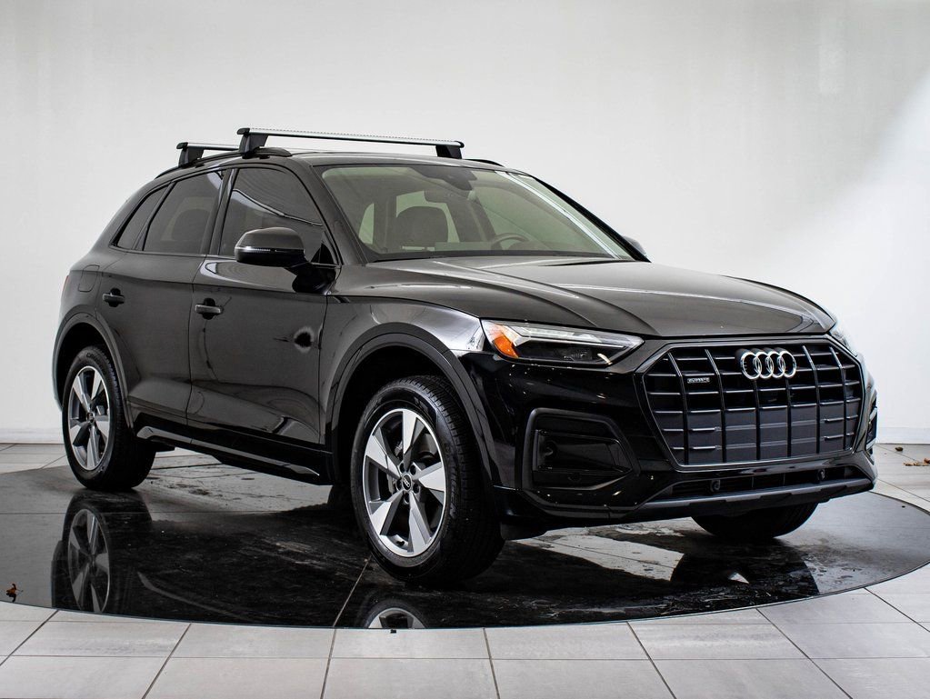 Certified 2025 Audi Q5 2.0T Premium w/ Convenience Plus Package image 5