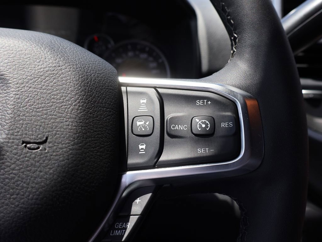 Used 2026 RAM 2500 Big Horn AWD/4WD image 28