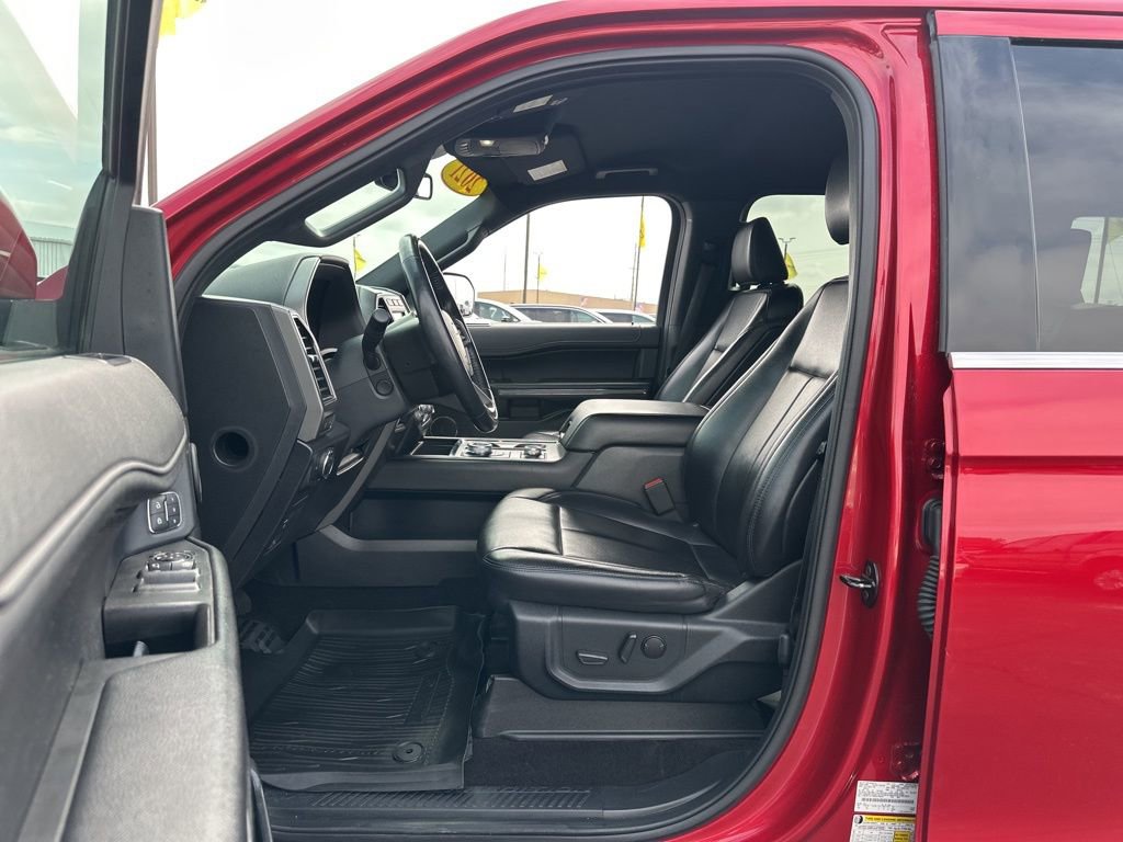Used 2021 Ford Expedition Max XLT image 8
