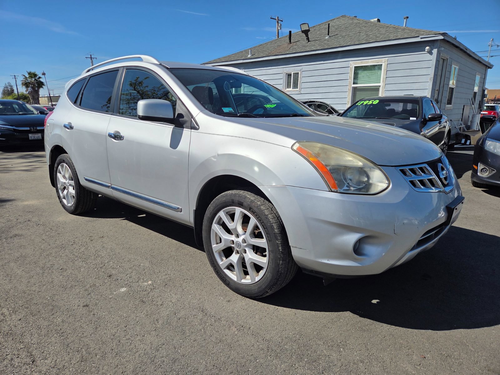 Used 2011 Nissan Rogue SV w/ SL Pkg image 5
