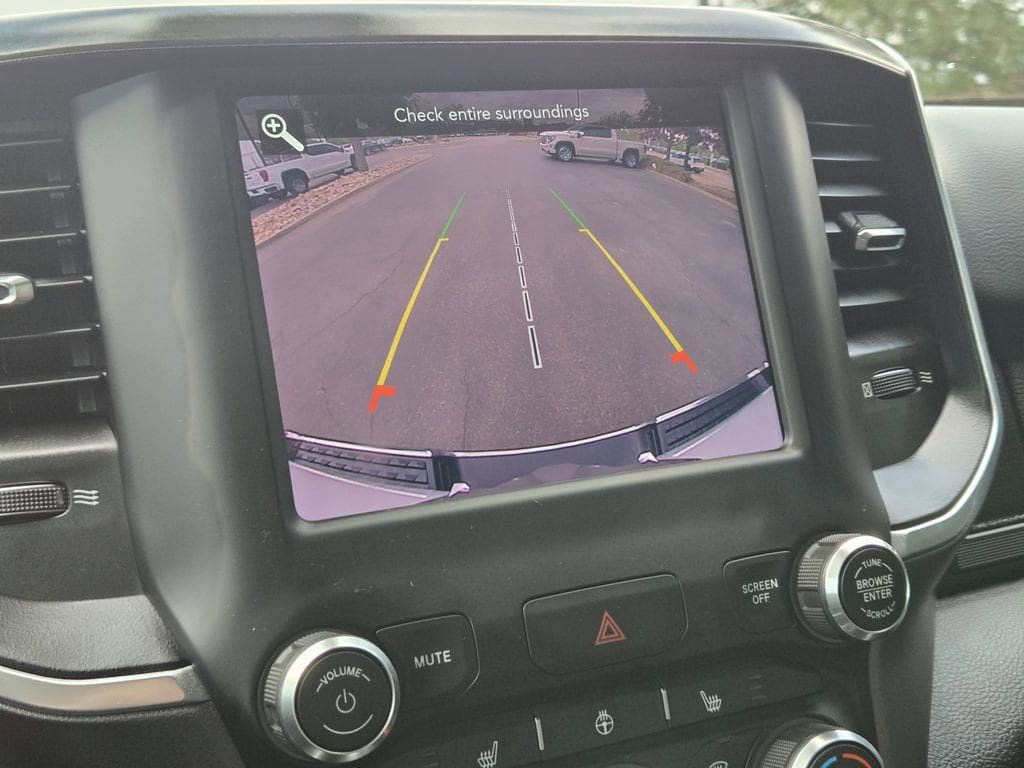 Used 2019 RAM 1500 Big Horn AWD/4WD image 12