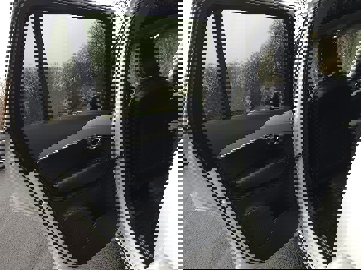 Used 2024 Volvo XC90 B5 Core w/ Climate Package image 31