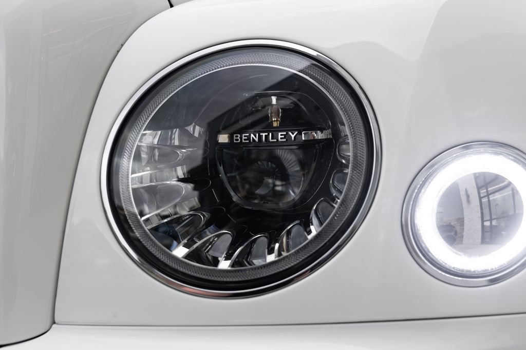 Used 2020 Bentley Mulsanne Speed RWD image 14