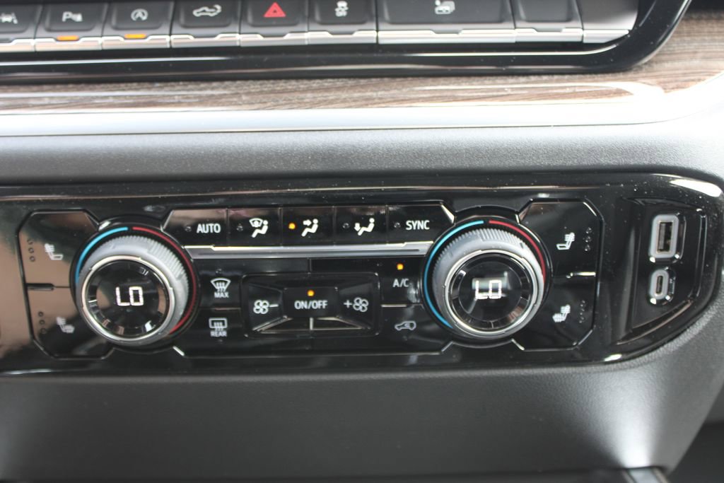 New 2026 Chevrolet Silverado 1500 RST w/ Redline Edition AWD/4WD image 43