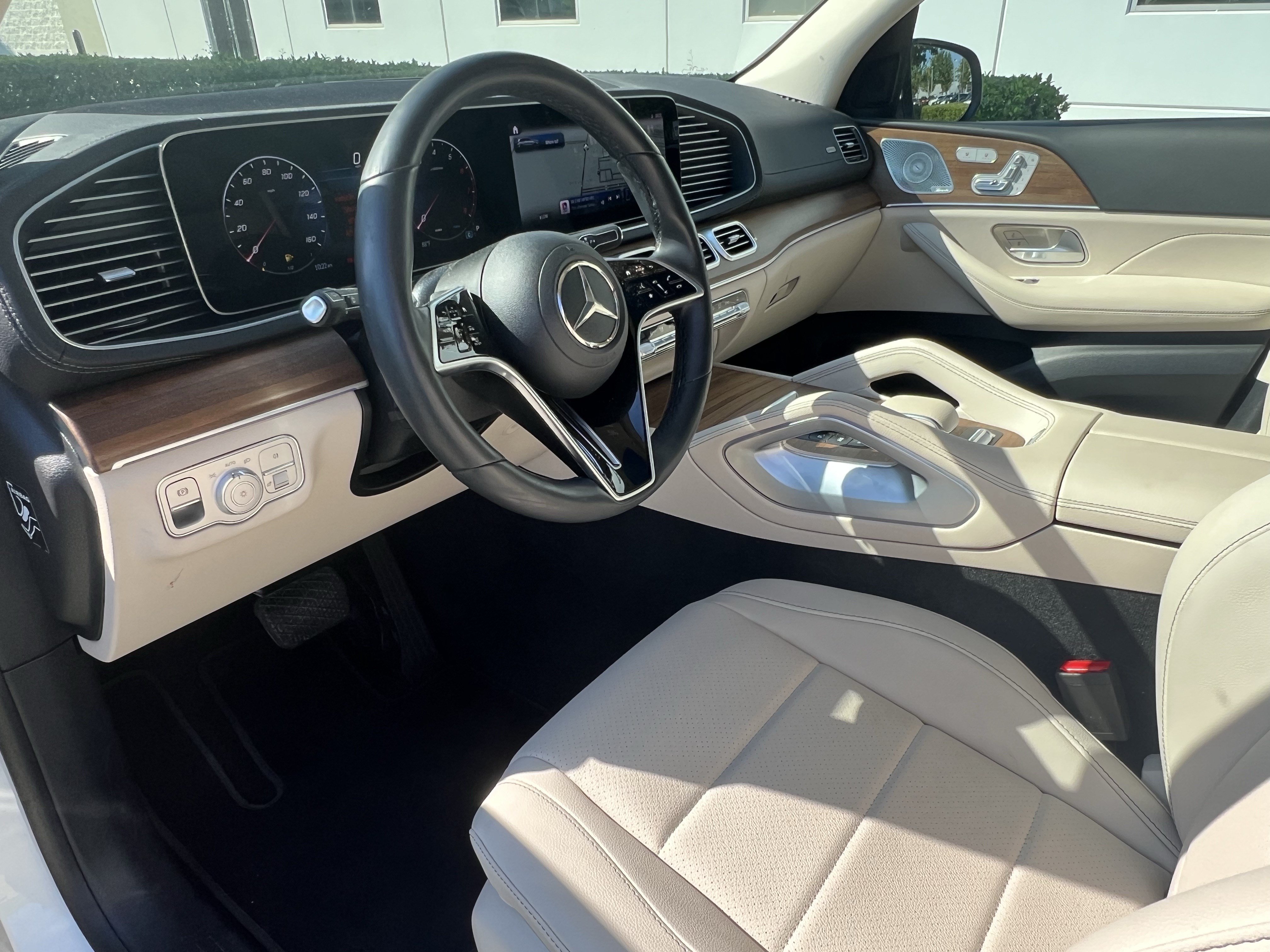 Certified 2024 Mercedes-Benz GLS 450 4MATIC image 16