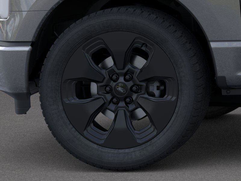 New 2025 Ford F150 Lightning Platinum image 19