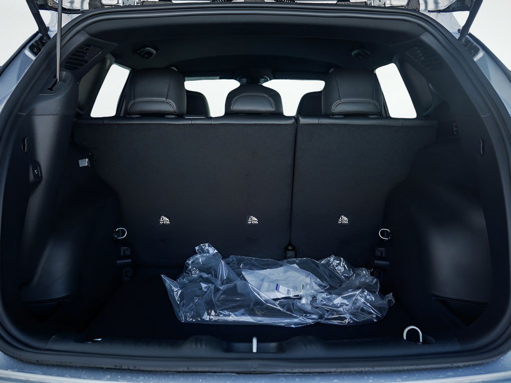 New 2026 Jeep Compass Latitude AWD/4WD image 8