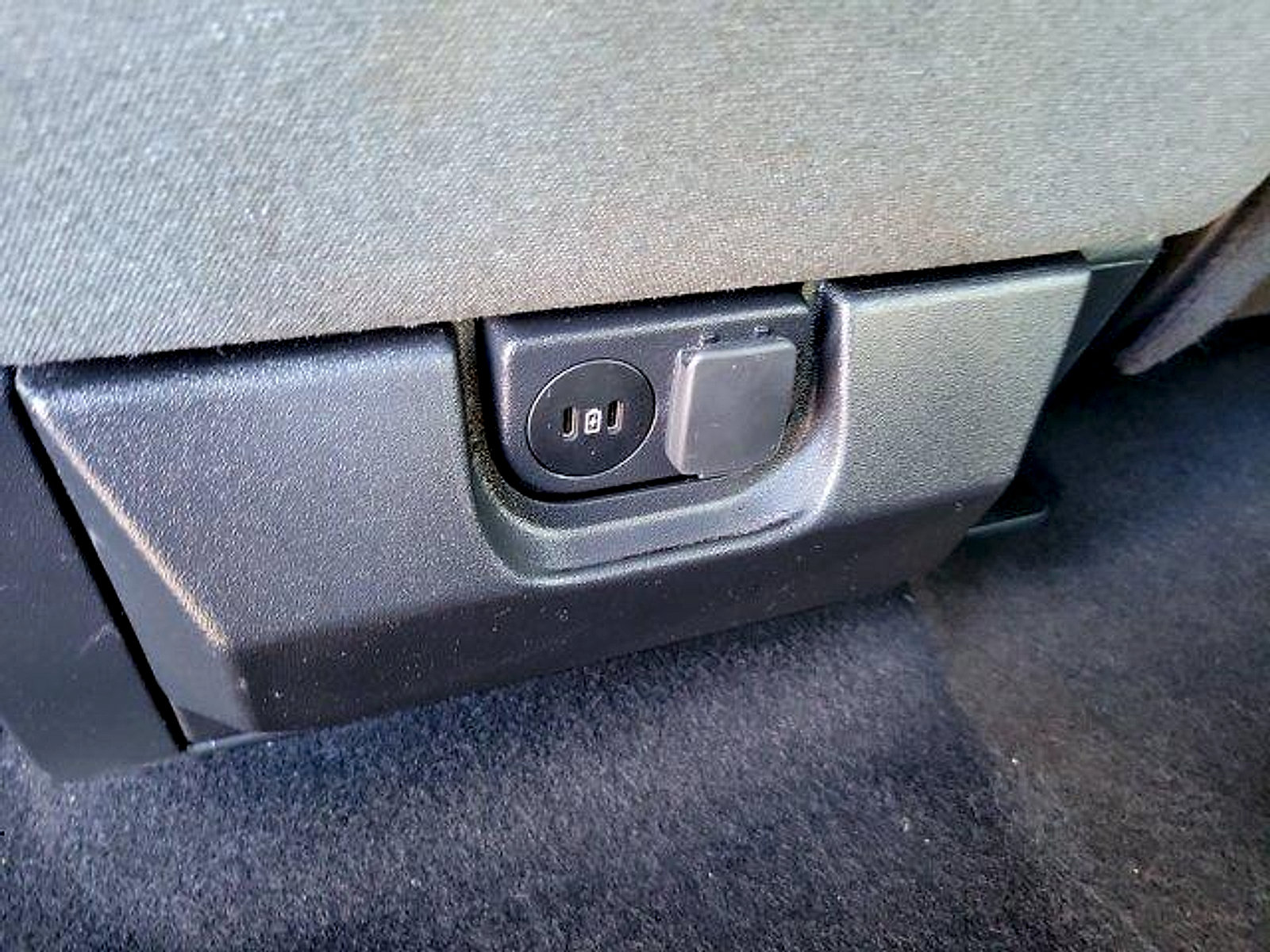 Used 2025 Ford F150 XLT w/ Equipment Group 301A Standard AWD/4WD image 18