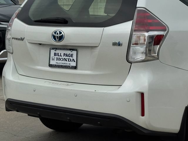 Used 2017 Toyota Prius V Five w/ Advanced Technology Package FWD image 7