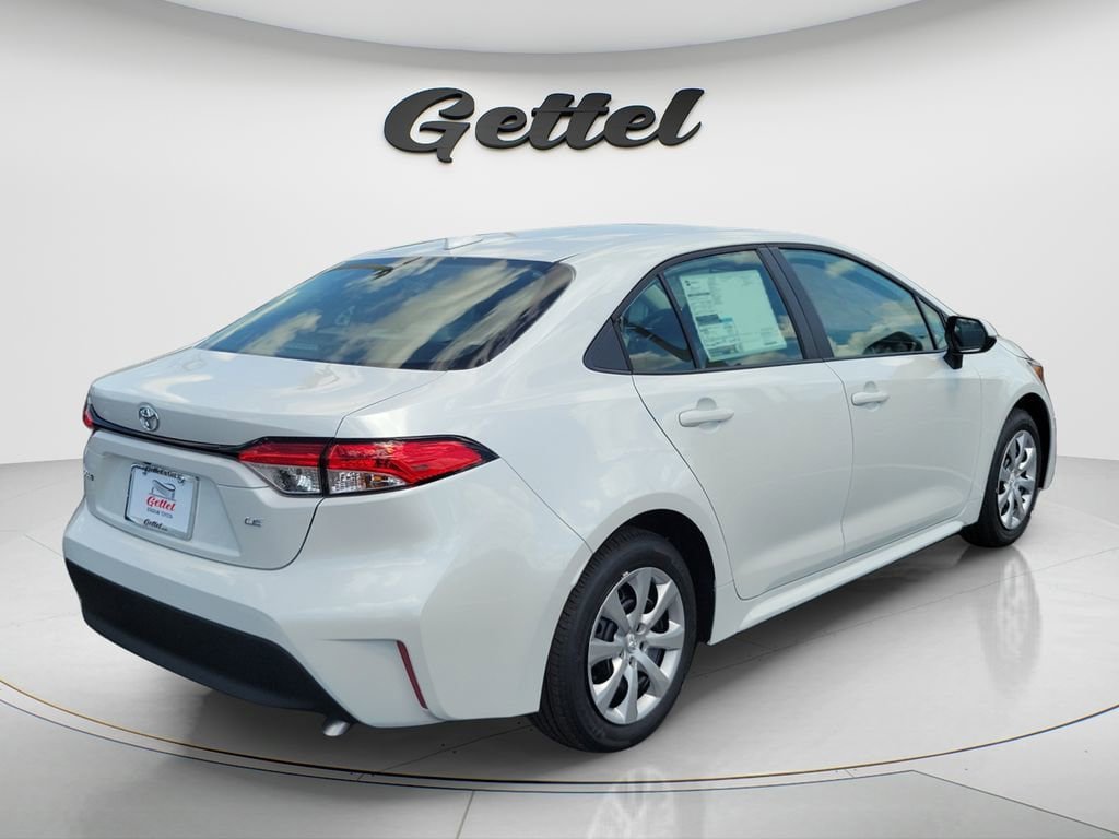 New 2026 Toyota Corolla LE FWD image 5