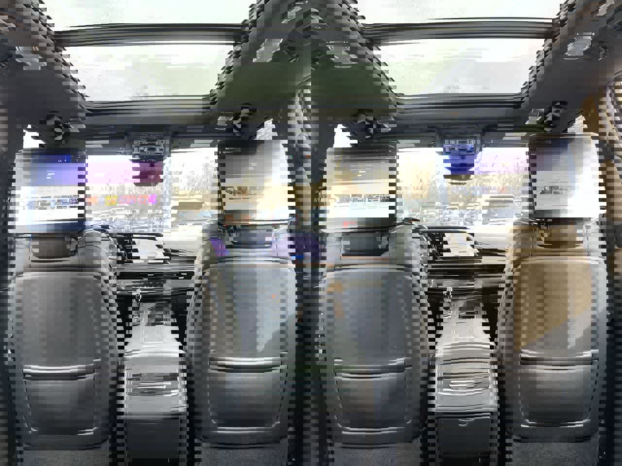 Used 2023 Cadillac Escalade Sport Platinum w/ Heavy-Duty Trailer Package image 23