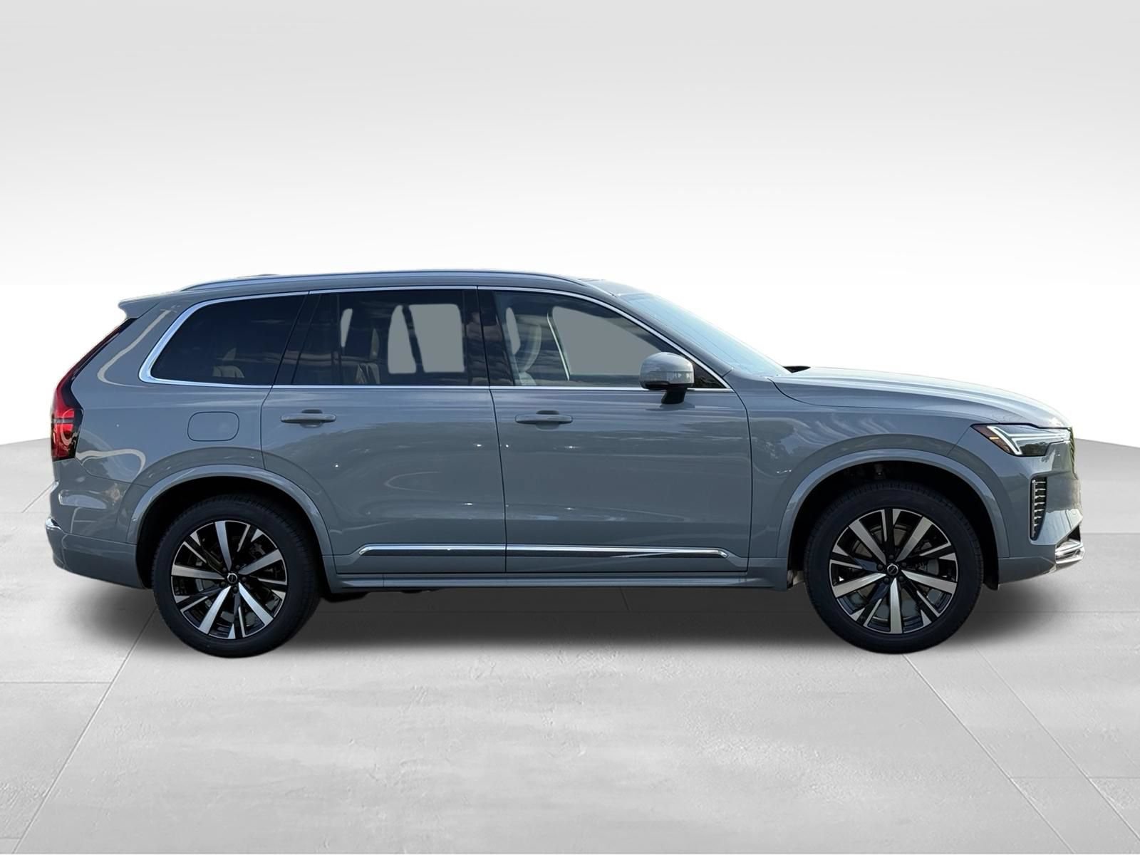 New 2027 Volvo XC60 B5 Core AWD/4WD image 7