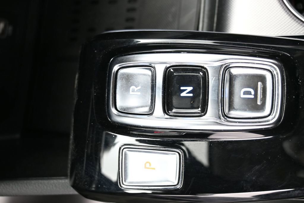 Used 2022 Hyundai Sonata Limited FWD image 6