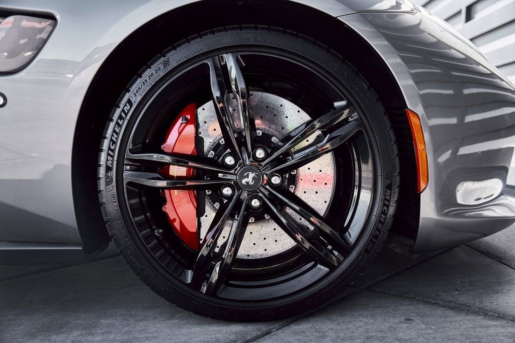 Used 2020 Ferrari GTC4Lusso AWD/4WD image 30