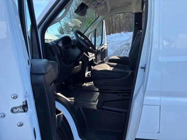 Used 2023 RAM ProMaster 2500 image 24