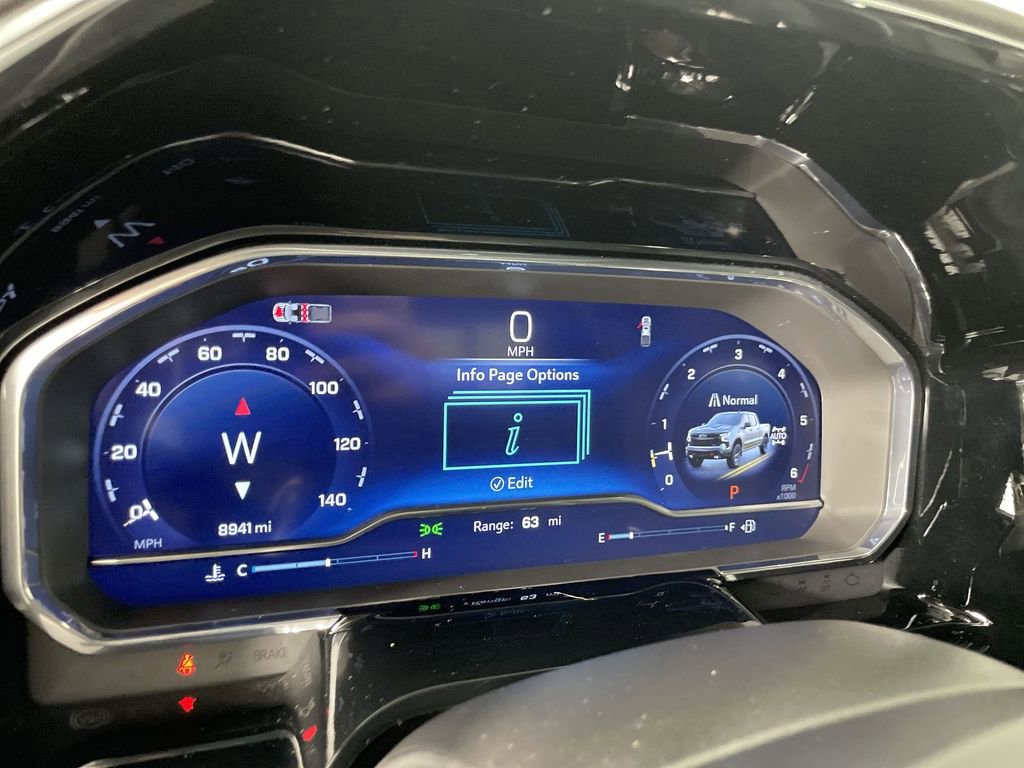 Used 2025 Chevrolet Silverado 1500 LT Trail Boss w/ LT Trail Boss Premium Package image 12