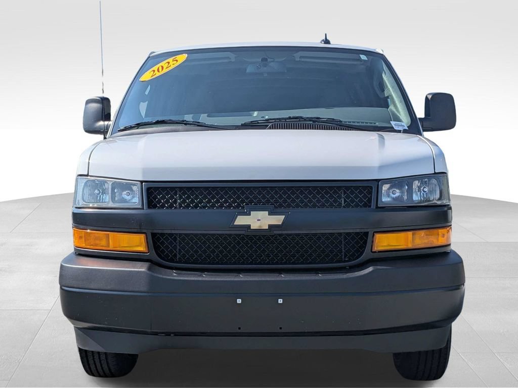Used 2025 Chevrolet Express 2500 Extended w/ Driver Convenience Package RWD image 8