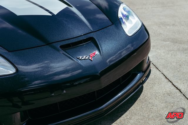 Used 2013 Chevrolet Corvette 427 w/ 1SB Preferred Equipment Group RWD image 24