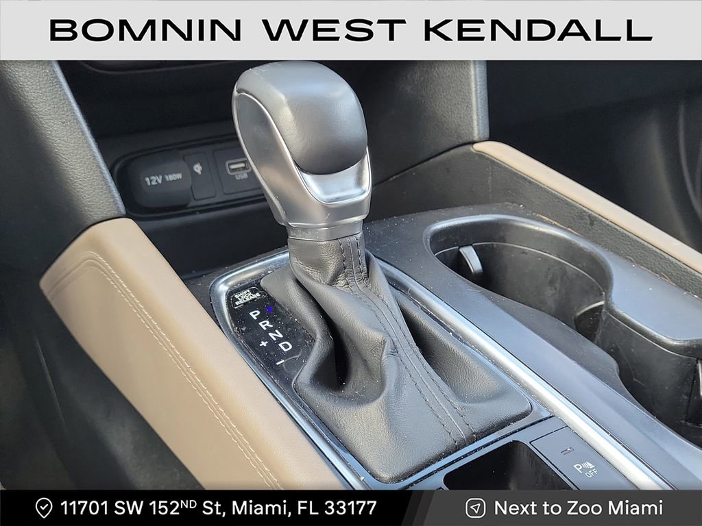 Used 2020 Hyundai Santa Fe Limited w/ Cargo Package image 23