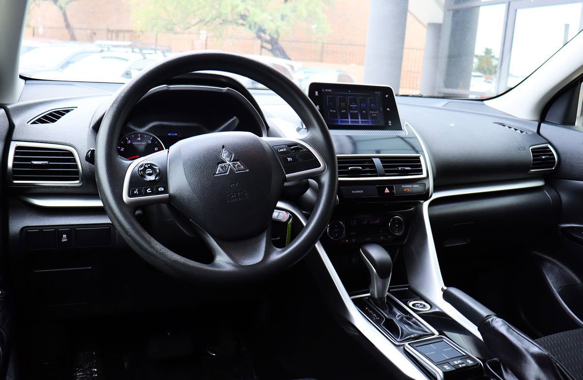 Used 2019 Mitsubishi Eclipse Cross LE AWD/4WD image 35