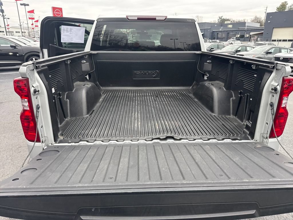 Used 2021 Chevrolet Silverado 1500 LT image 23