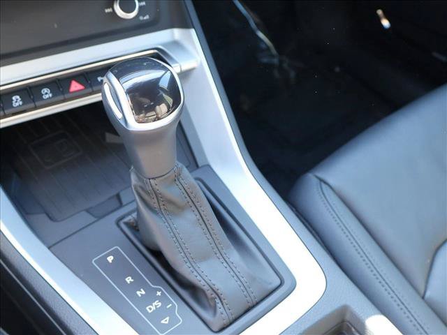 Used 2023 Audi Q3 2.0T Premium Plus w/ Premium Plus Package AWD/4WD image 16
