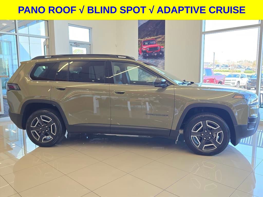 New 2026 Jeep Cherokee Laredo image 2