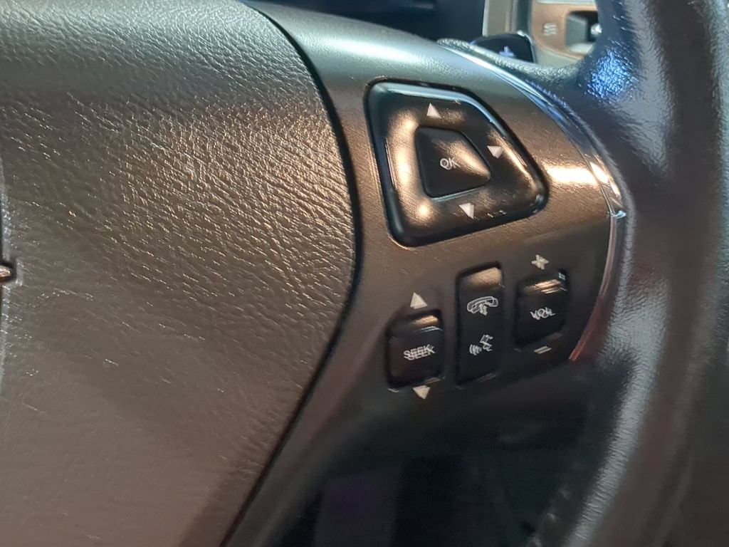 Used 2015 Lincoln MKS AWD w/ Equipment Group 201A image 30