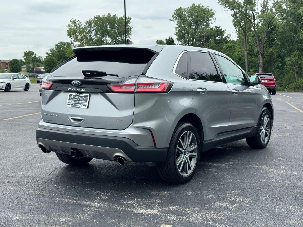 Used 2022 Ford Edge Titanium w/ Class II Trailer Tow Package AWD/4WD image 4