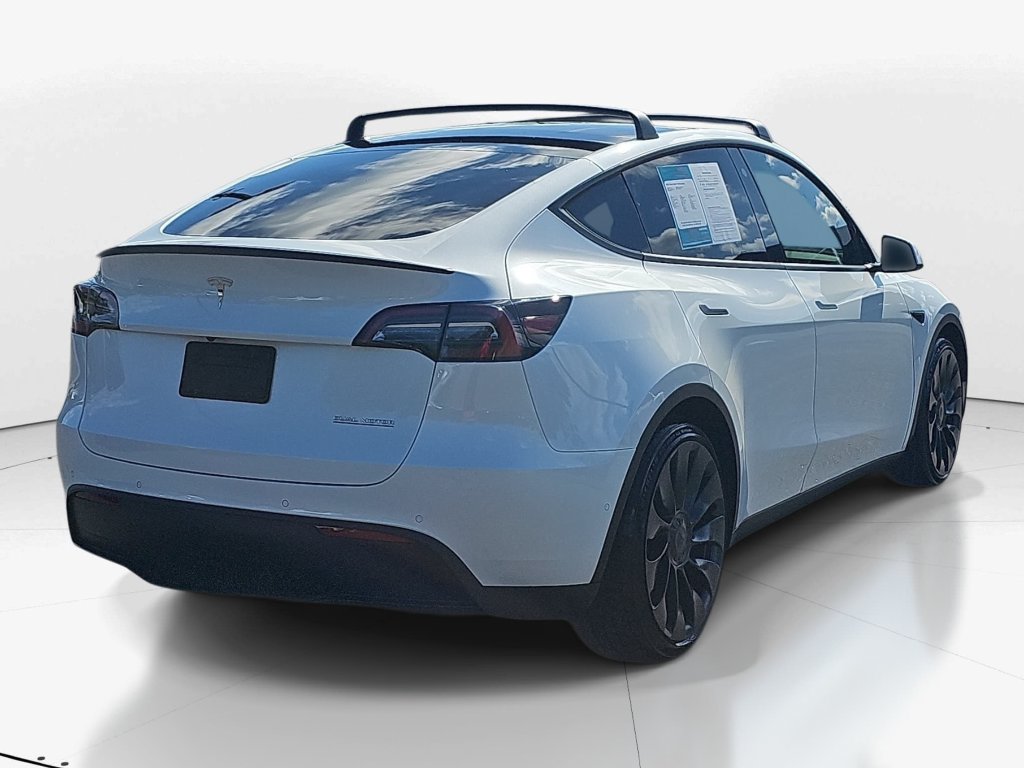 Used 2022 Tesla Model Y Performance AWD/4WD image 6
