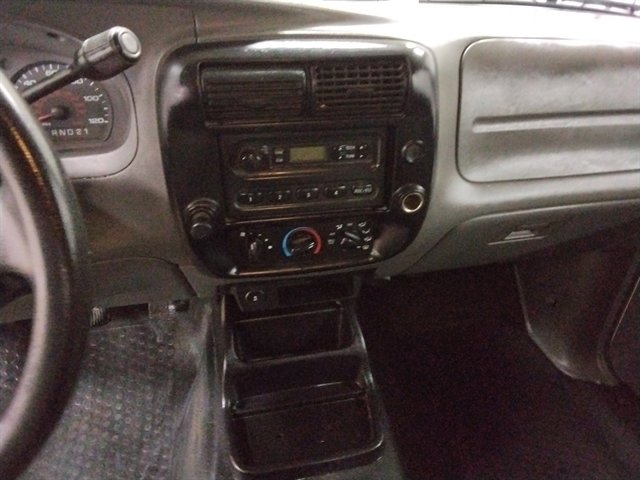 Used 2011 Ford Ranger XL image 12