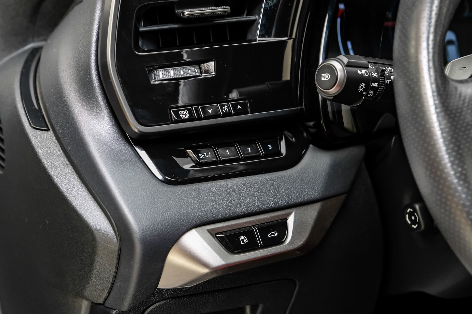 Used 2024 Lexus RX 350 F Sport w/ Convenience Package image 31