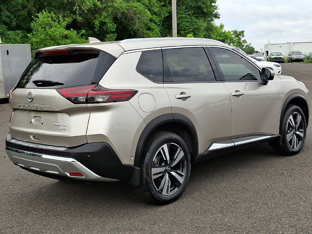 Certified 2023 Nissan Rogue Platinum w/ Platinum Premium Package AWD/4WD image 7