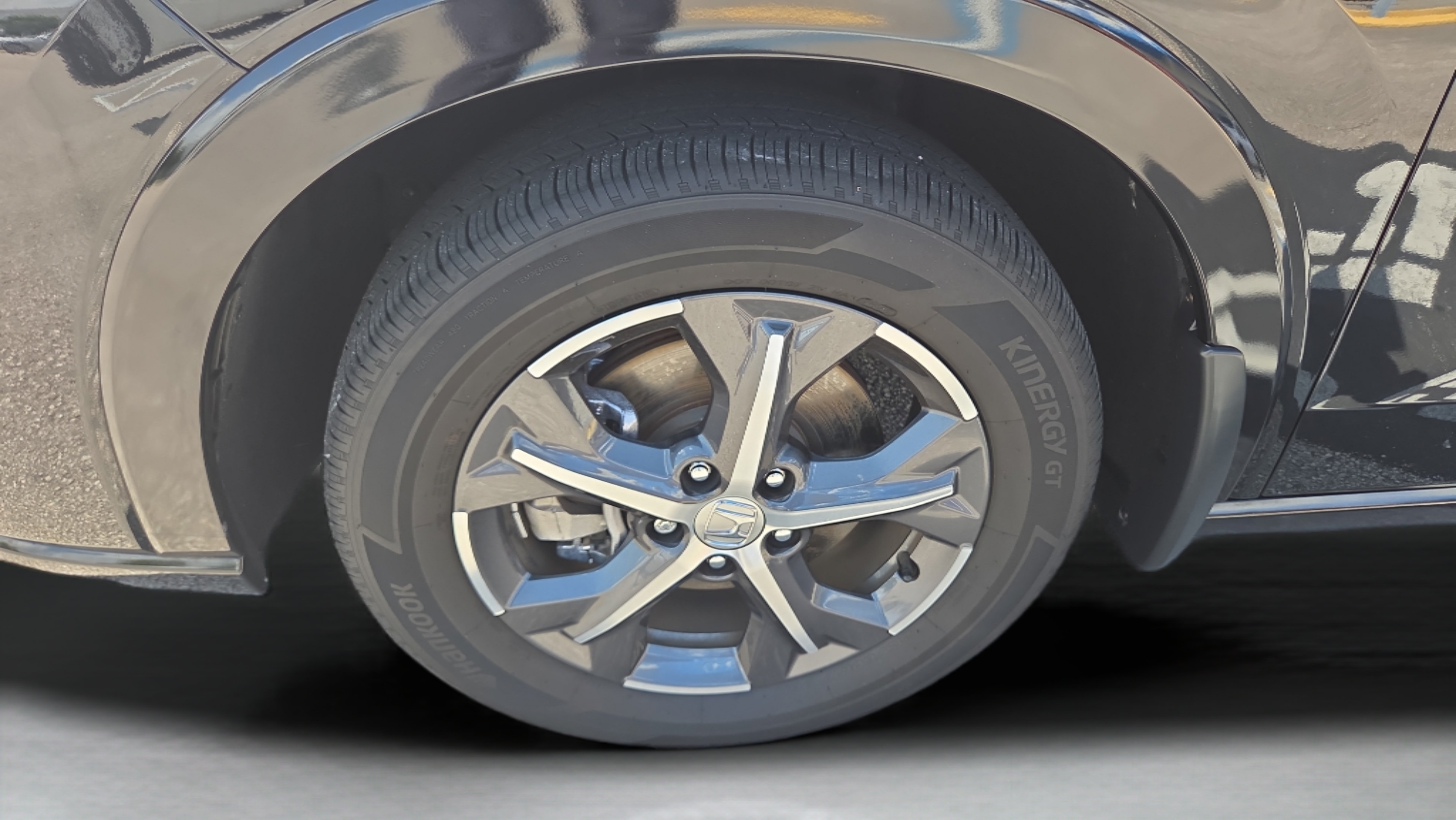 Certified 2025 Honda HR-V EX-L image 37