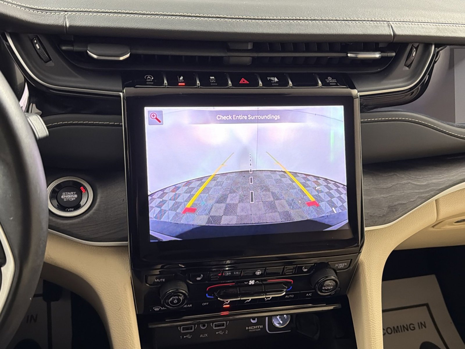 Used 2022 Jeep Grand Cherokee L Limited image 19