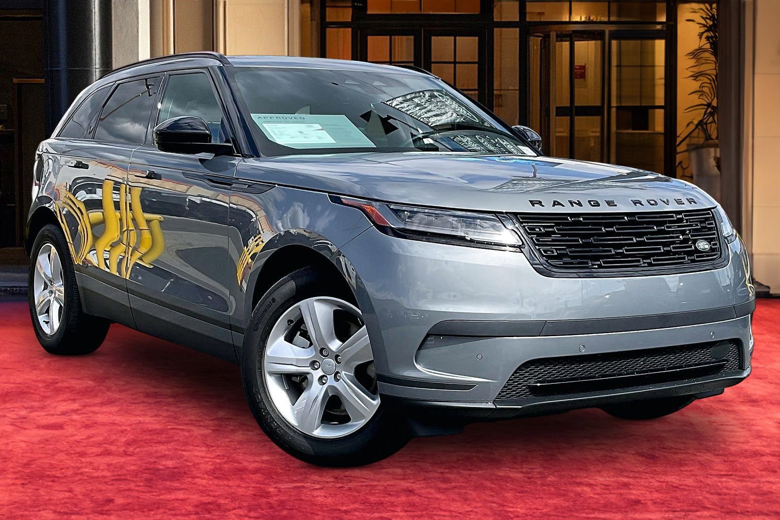 Certified 2025 Land Rover Range Rover Velar S AWD/4WD image 2