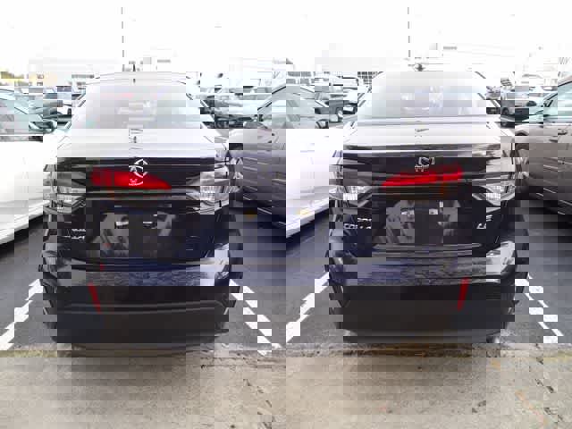 Used 2023 Toyota Corolla LE image 7