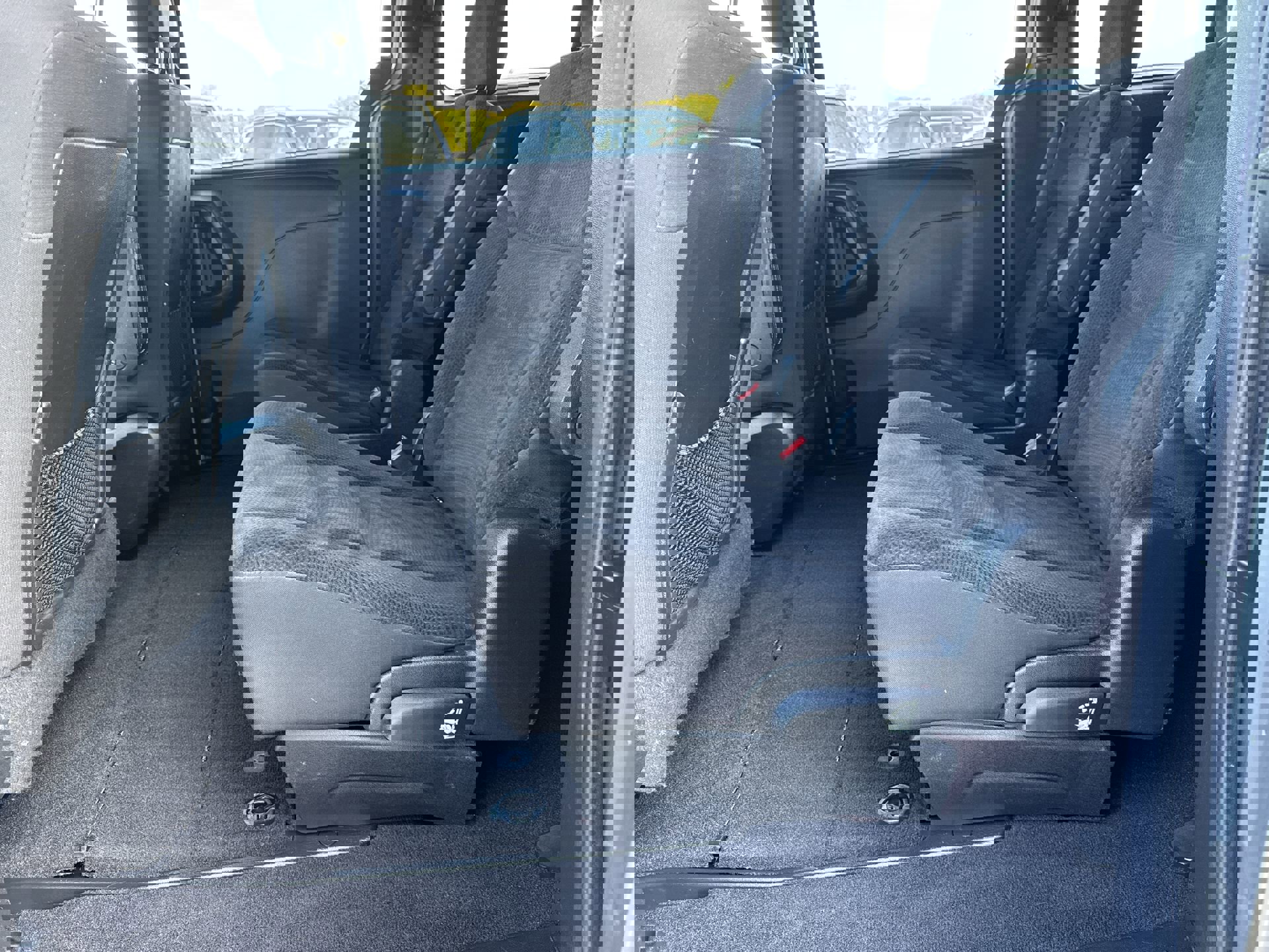 Used 2018 Dodge Grand Caravan SE image 23