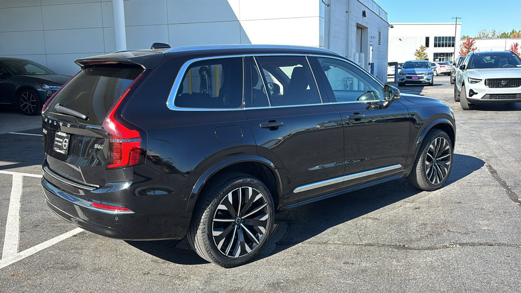 Certified 2026 Volvo XC90 B6 Plus AWD/4WD image 28