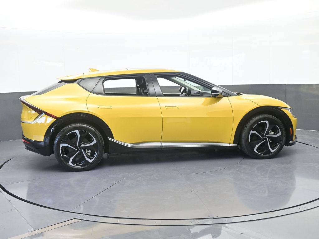 Used 2022 Kia EV6 GT-Line w/ First Edition Package AWD/4WD image 7