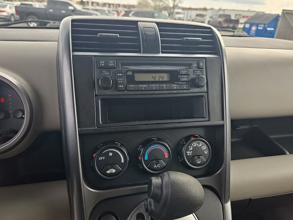 Used 2011 Honda Element LX image 16