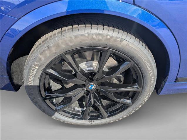 New 2026 BMW X7 M60i image 10