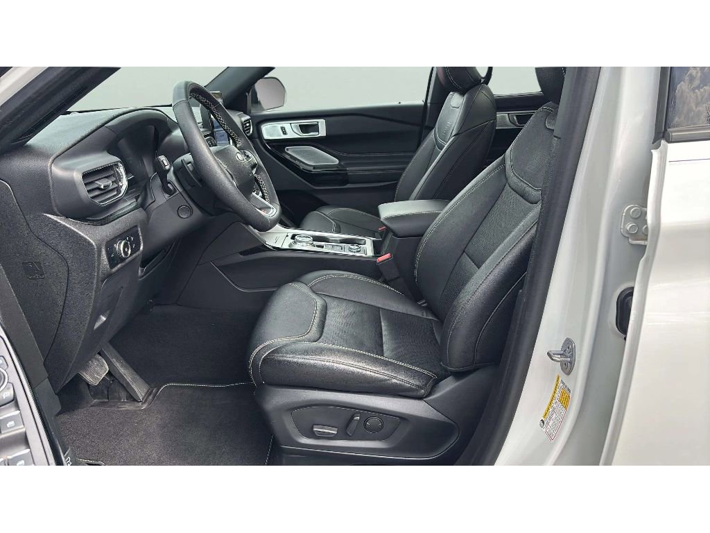 Used 2023 Ford Explorer ST w/ Equipment Group 401A image 12
