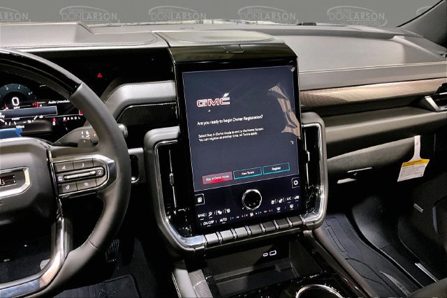 New 2026 GMC Yukon Elevation w/ Elevation Premium Package AWD/4WD image 13