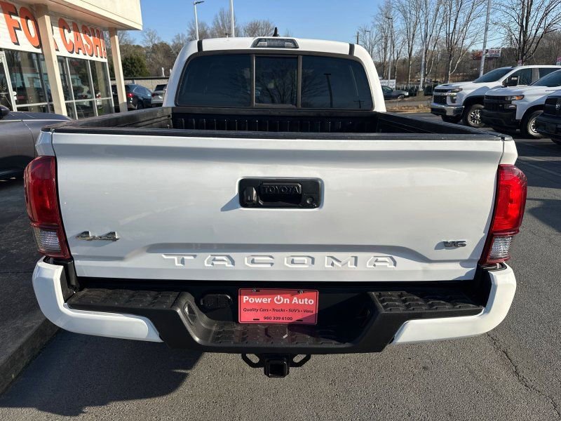 Used 2021 Toyota Tacoma SR image 5