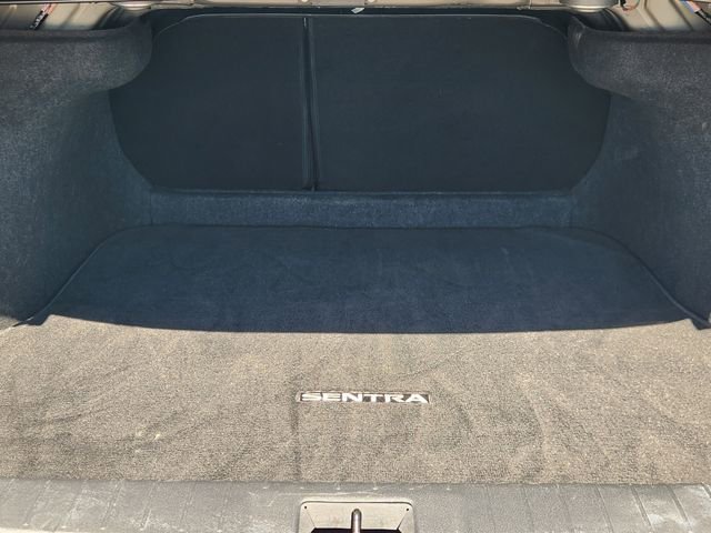 Used 2025 Nissan Sentra SV image 32