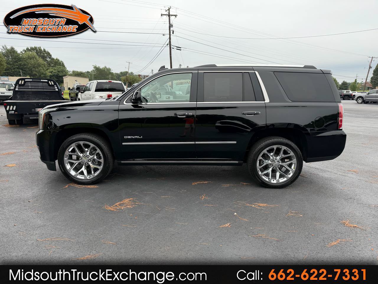 Used 2018 GMC Yukon Denali w/ Denali Ultimate Package AWD/4WD image 1